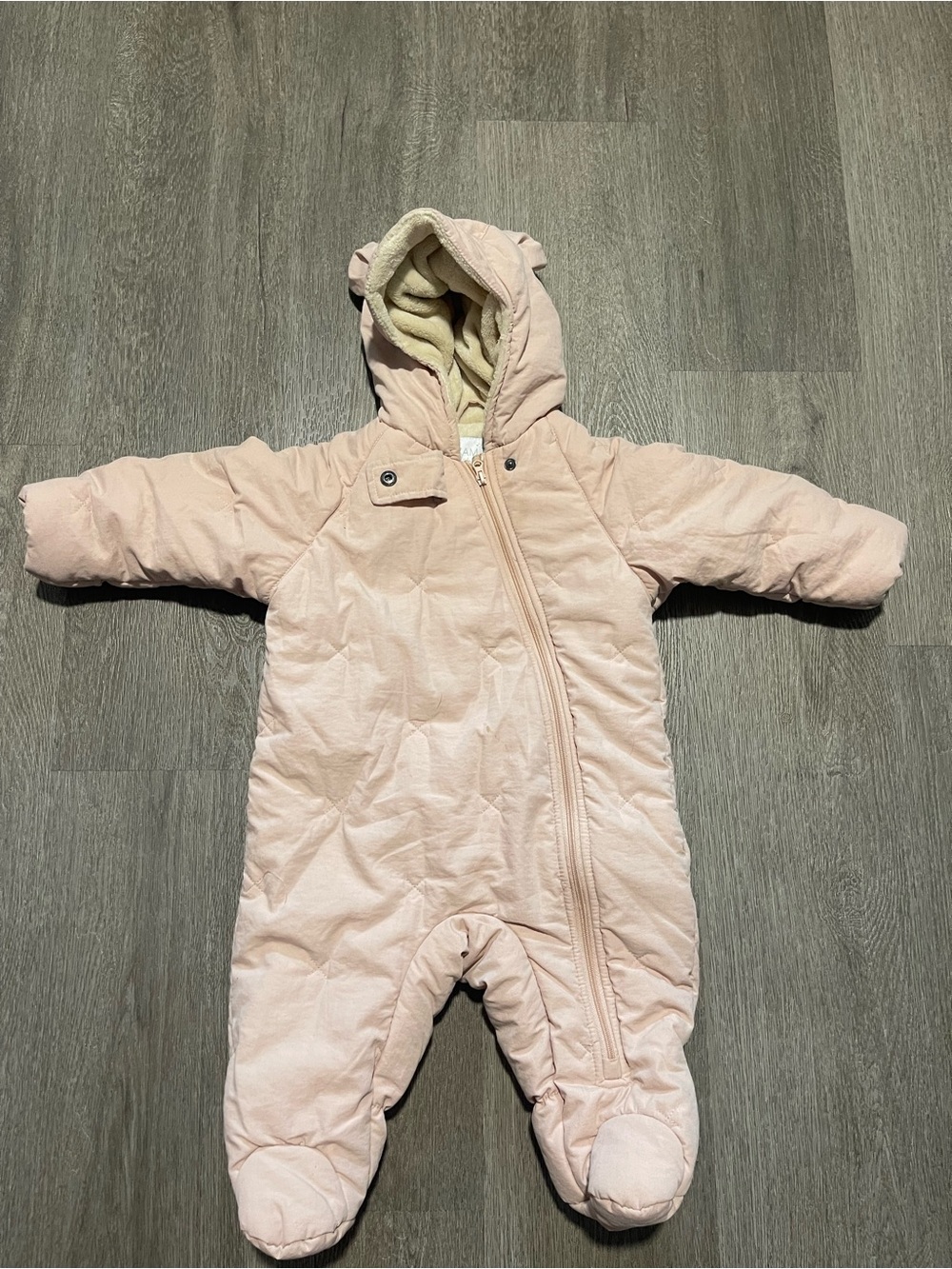 ZAM bébé Taytum Morgan Pink Baby Snowsuit Have Some Spots